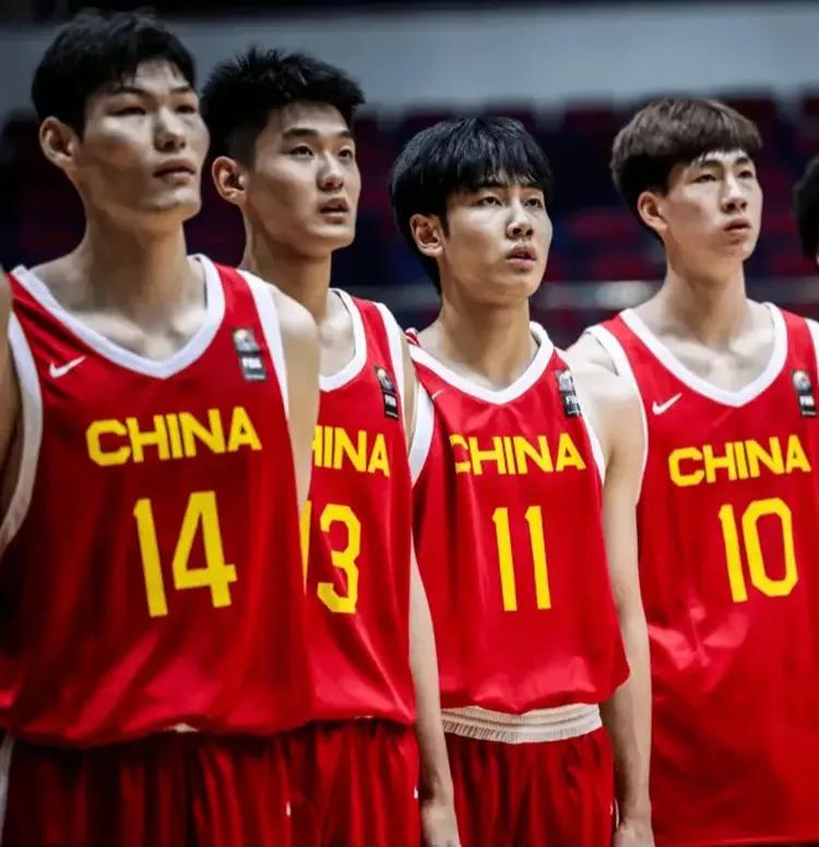 牛逼了兄弟们！U18男篮亚青赛中国对阵日本的比赛已结束，中国男篮依靠段睿琪绝杀1