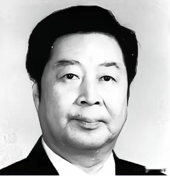 1990年，湖南省委副书记家中被盗，窃贼只带走了4000元现金和两条香烟，警方的