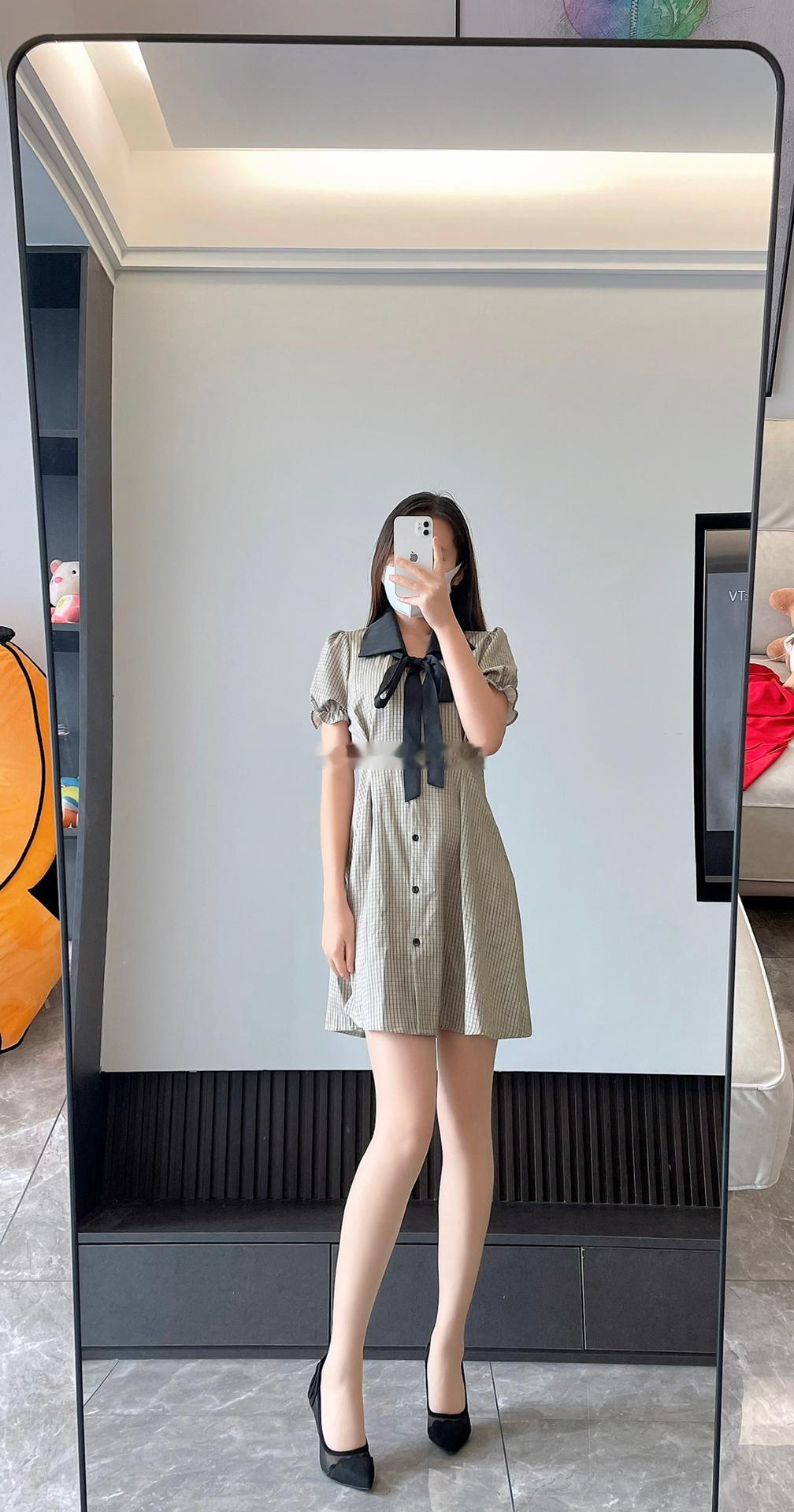 这次家访很成功，老师很满意，希望同学们和家长们再接再厉，继续加油 ​​​