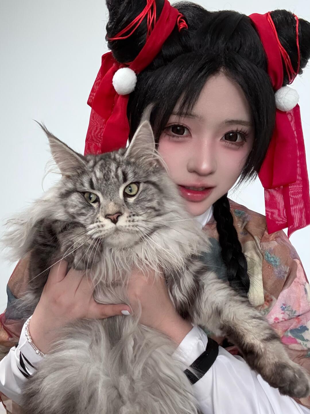 小猫和本女侠！