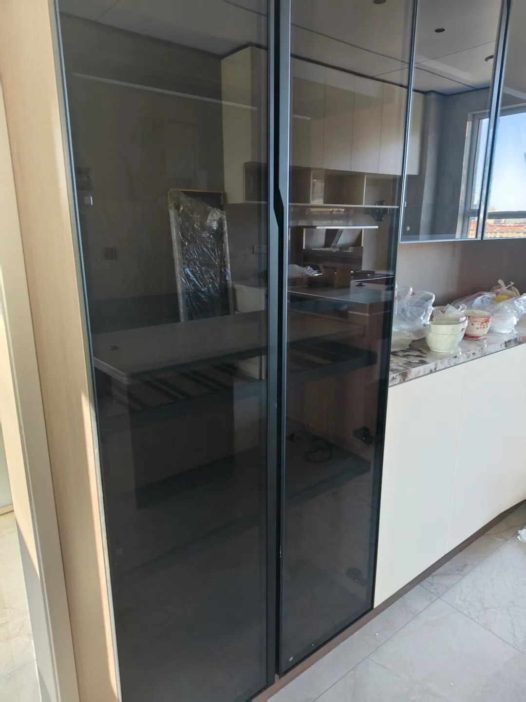 果然玻璃门拉手还是闪电拉手好看