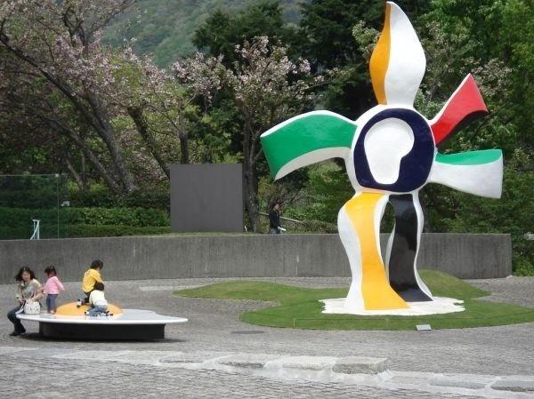 日本彻底疯了？很多人曾以为东京是在以卵击石，错了！事实上，日本正在复刻当年偷袭珍