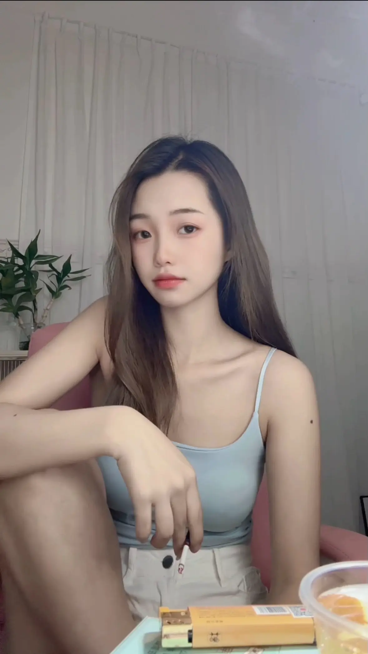 如果你愿意拉着我的手 那多远的路我都陪你走