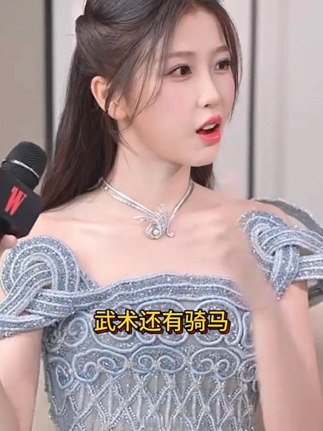 虞书欣为一念江南学武骑马 又可以期待虞书欣的新剧了，虞书欣《双轨》杀青后，终于要