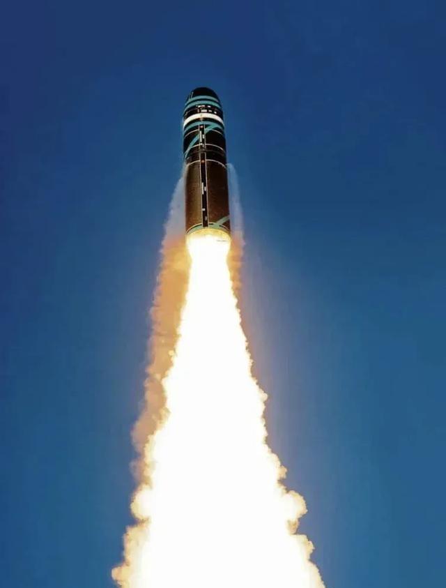 战争临门一脚，伊朗最新宣布同意美国两个重要条件！伊朗总统马苏德·佩泽希齐扬在最新