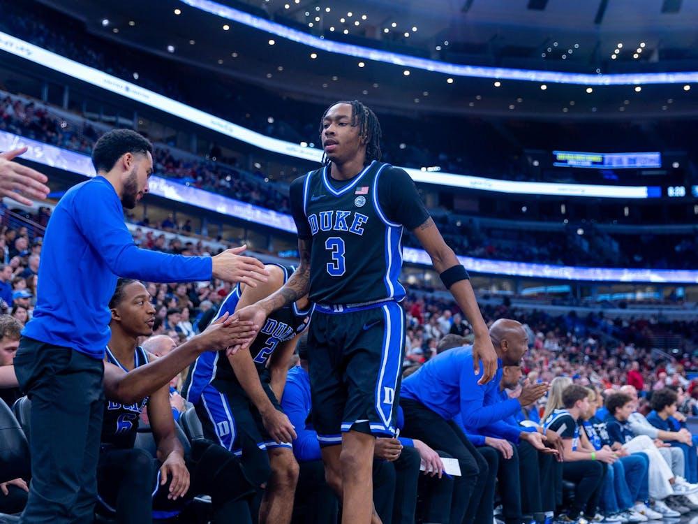 全美第5号种子杜克大学以91比87险胜了主场作战的佛罗里达州立大学。本场比赛后，