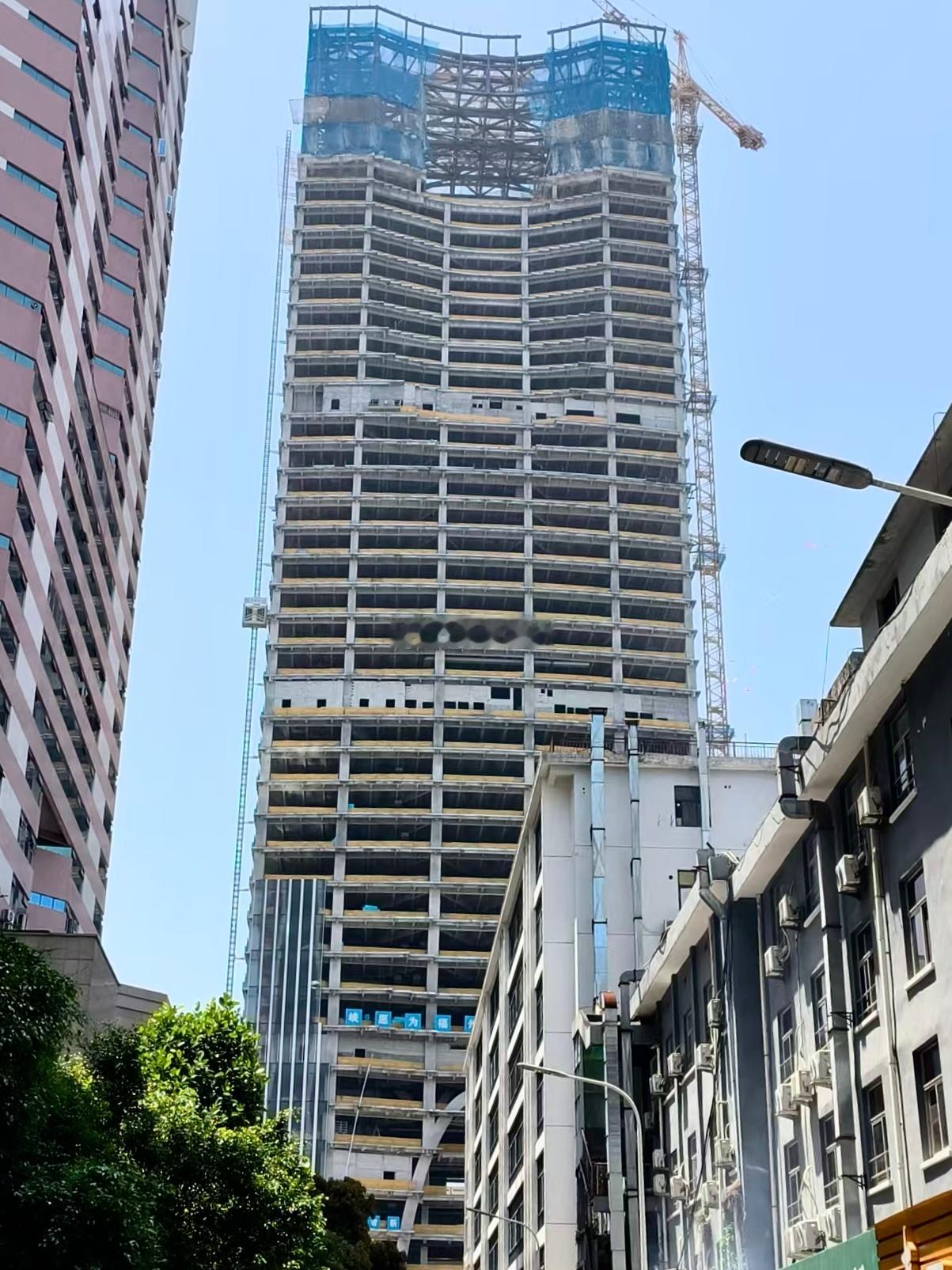 兴业银行福州五四路地标建筑大楼 4月底进度实拍 