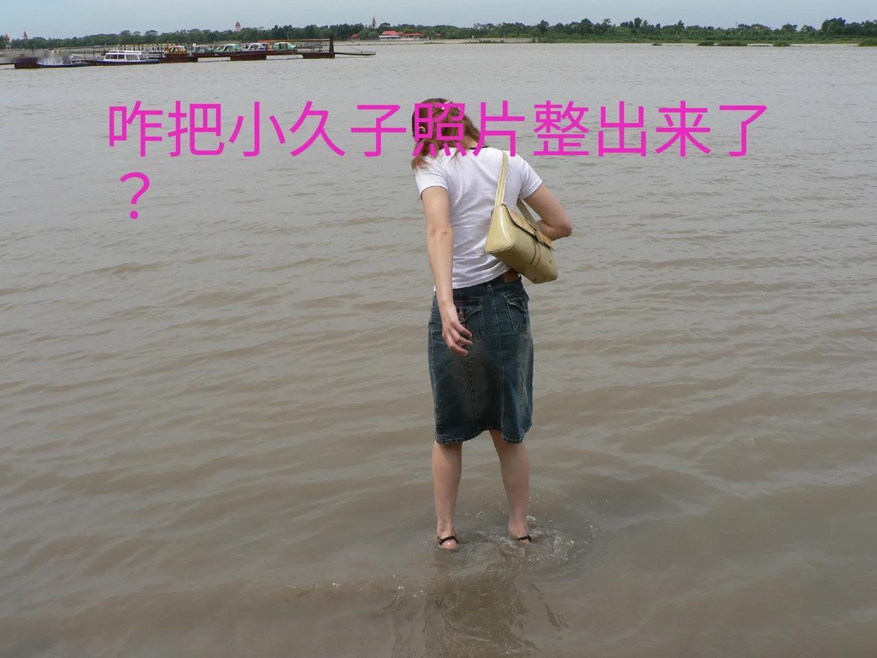 腰间盘突出犯了，从来没有过的遭罪。年轻的时候犯过，也没有这么遭罪。主要是右侧屁股