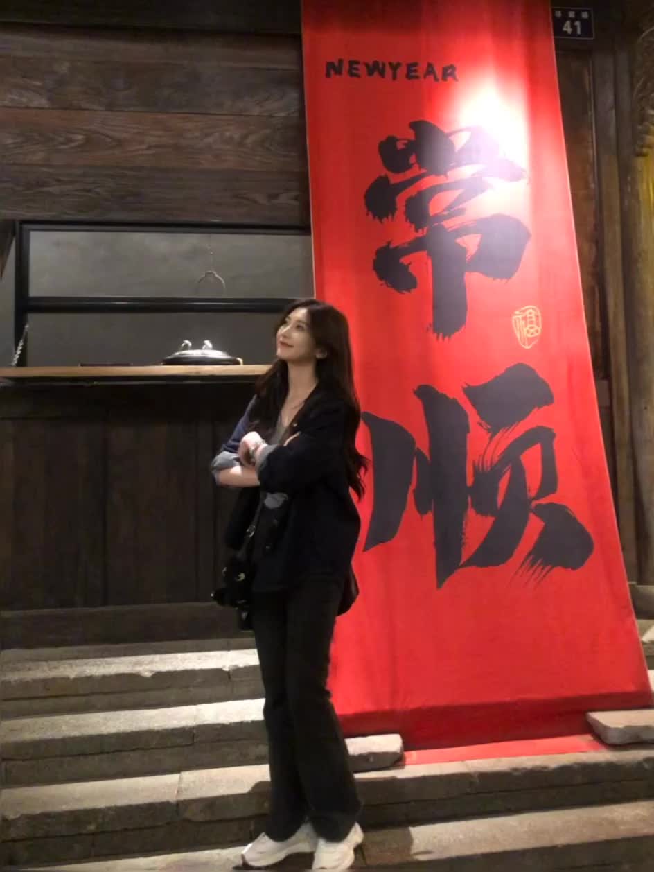 人类是爱过的人拼成的马赛克，我很庆幸一直被爱意包裹
