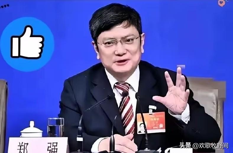 中央纪委最新的报告，就透出一个信号：调转枪口。以前总觉得，反腐是抓“大老虎”，动