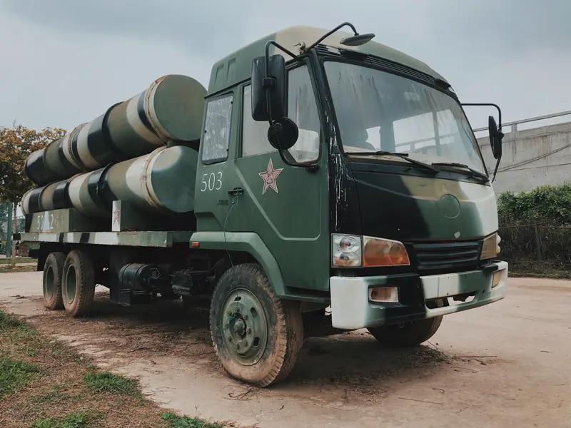 一是高超声速武器的实战化与体系化部署。随着高超声速滑翔飞行器（HGV）和高超声速