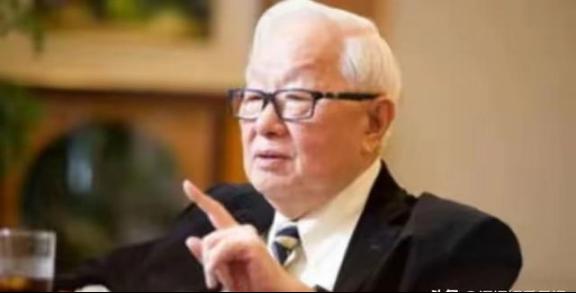 台积电创始人张忠谋公开说：我真的认为，我的国家美国，仍然是世界的希望，仍然是世界