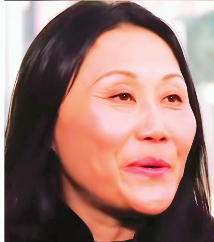 谷爱凌妈妈的面相不一般呐。