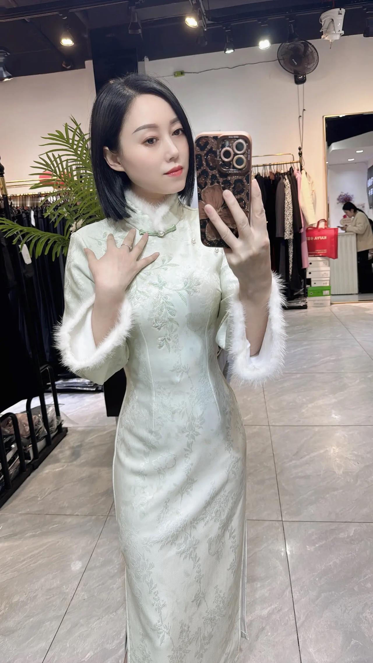 在世间，唯有旗袍和美人不可辜负🪭