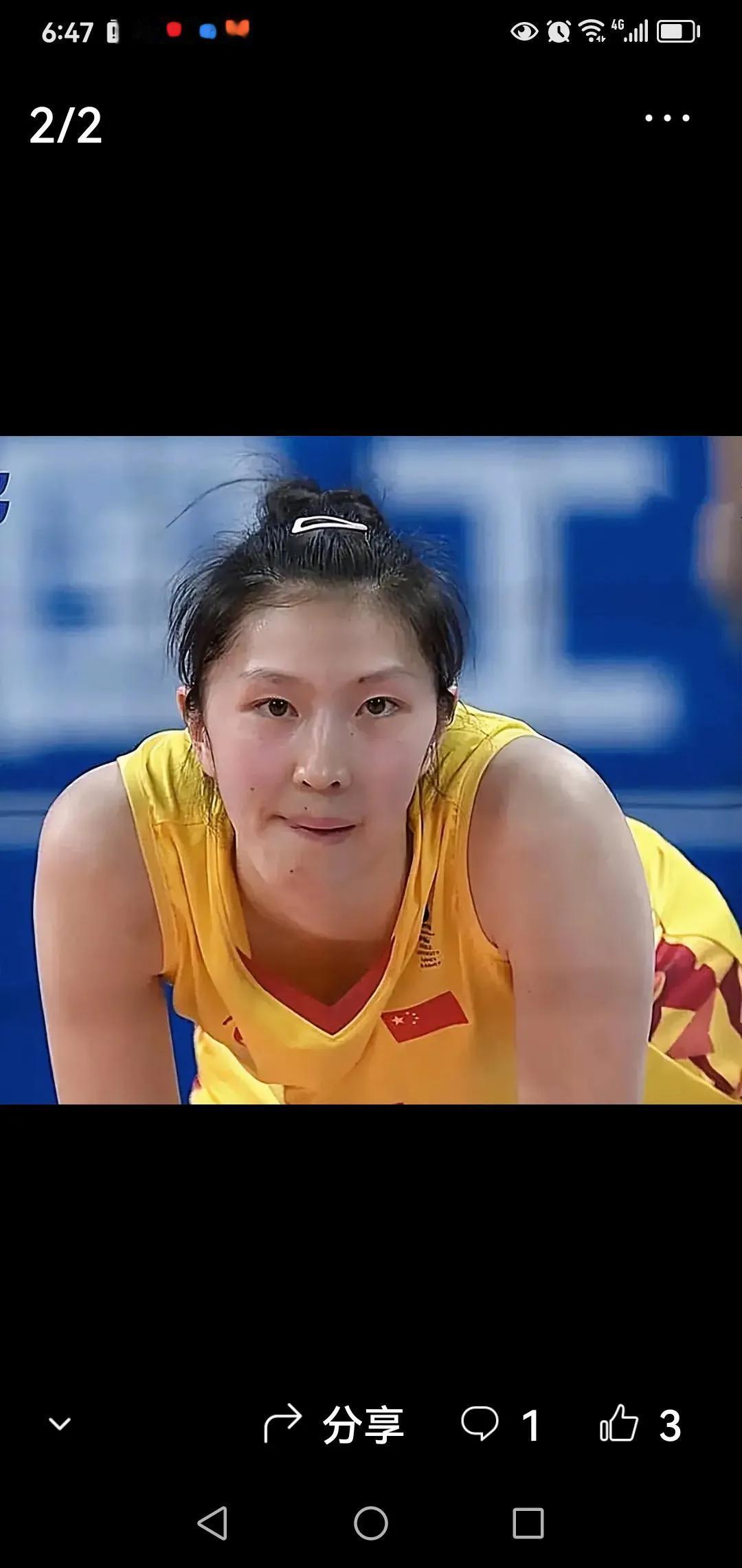 今晚7：30女排迎来生死战，到底用吴梦洁还是王芸蕗，不知蔡斌想好了没有？
   