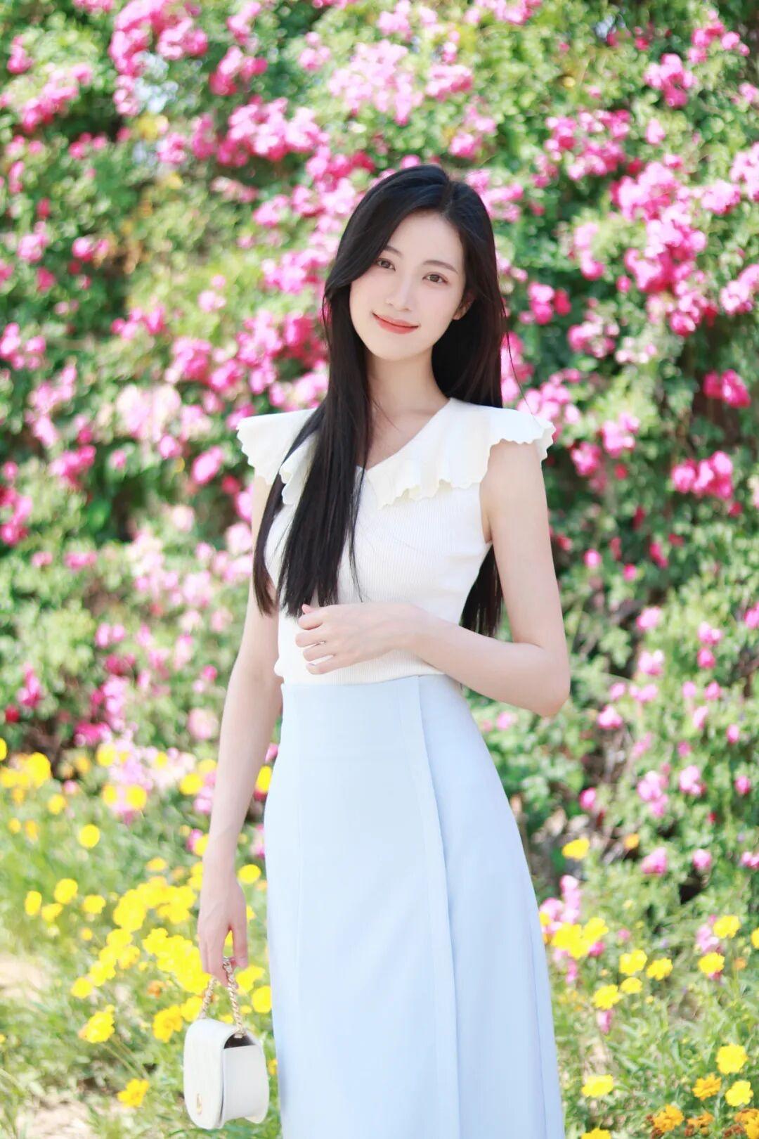 优雅穿搭、气质穿搭、靓裳清雅，丽衫含芳，轻袂藏韵，锦衫添娇，身姿端雅，绝美风华！
