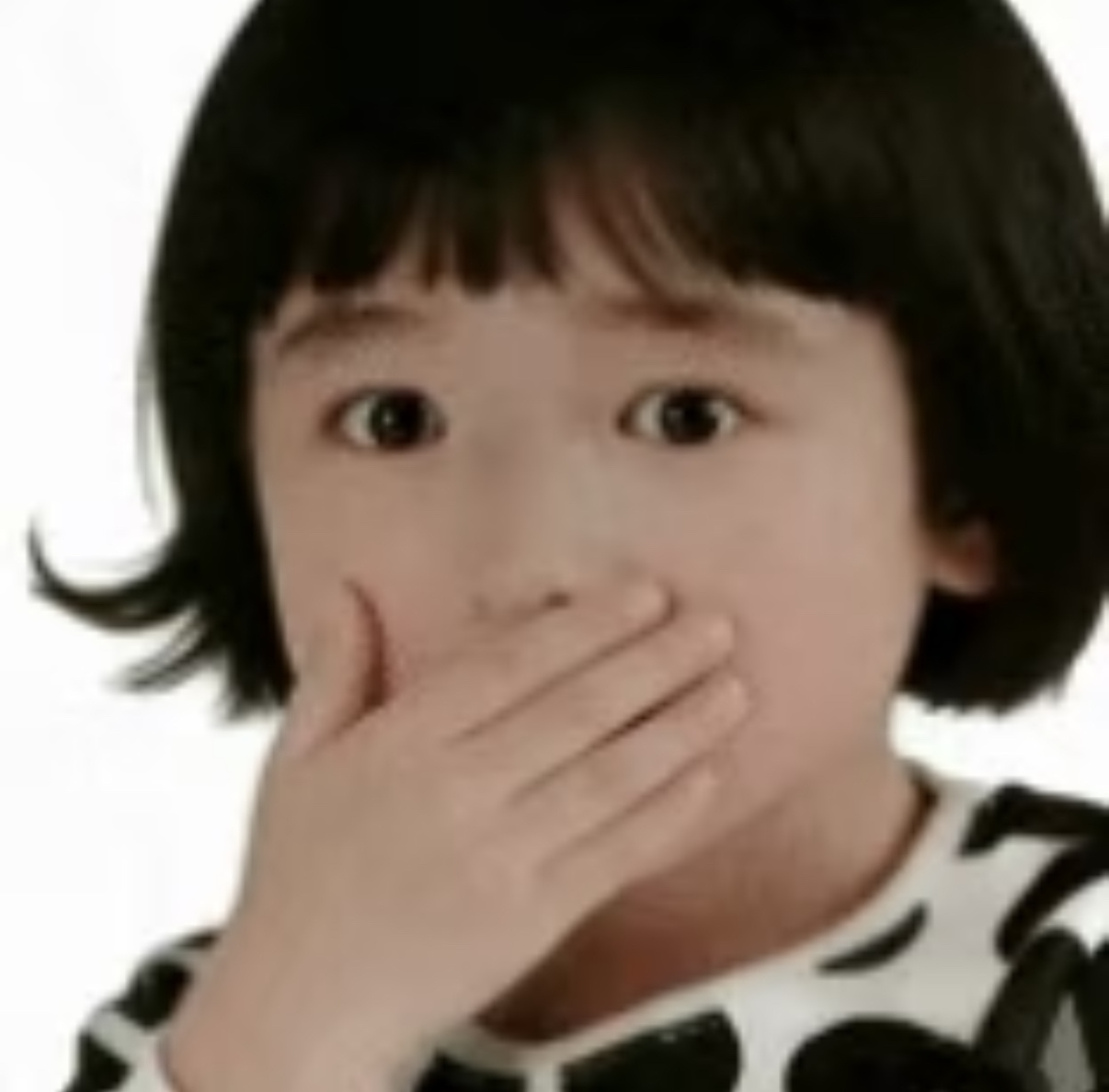 娘哎你们知道我为了参加阿迪上海梅奔的那个见面活动，给我爸买了一双新鞋，我爸觉得我