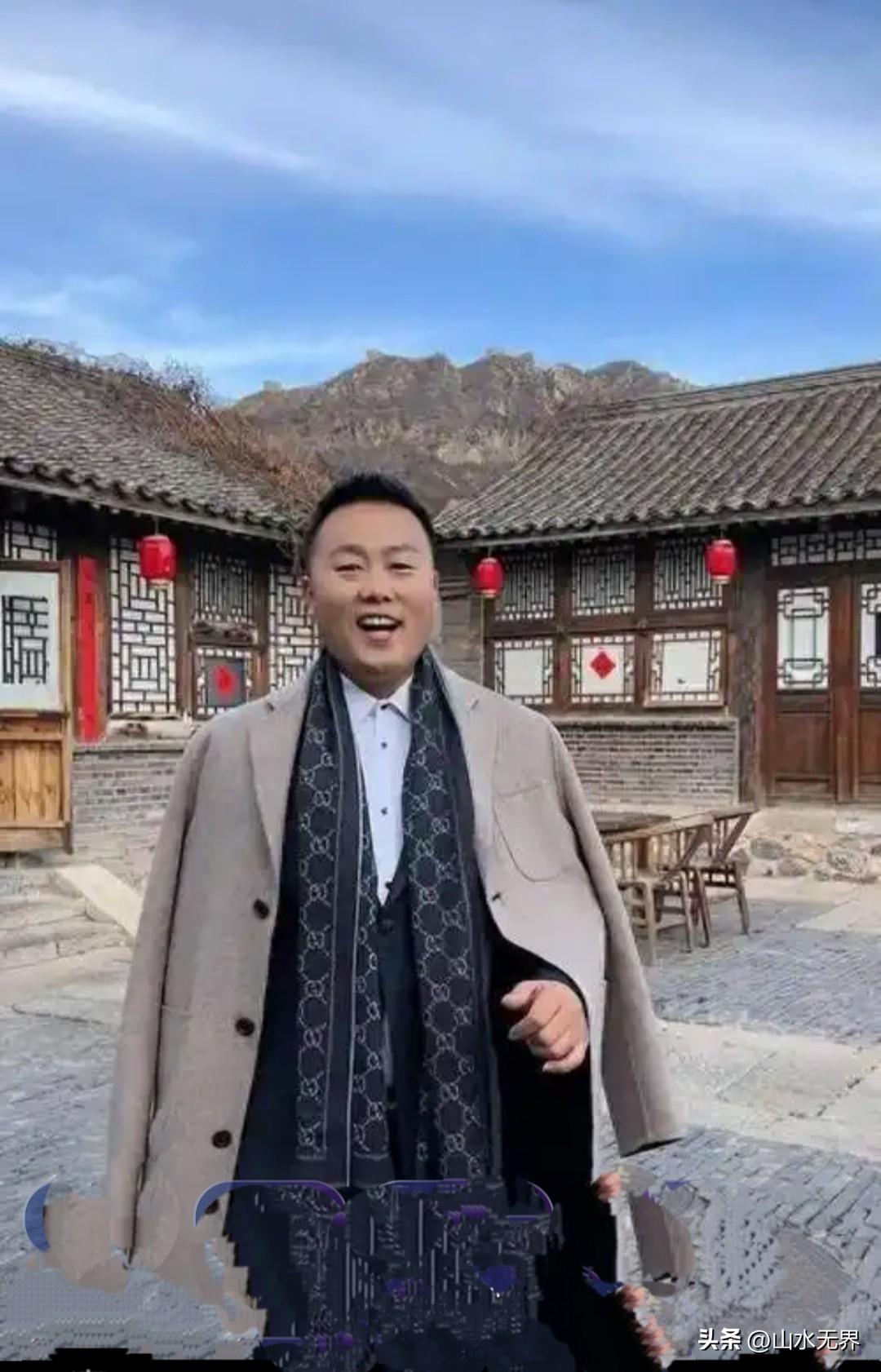 当年星光大道走出的三位草根明星：有人坚守乡土，有人深耕公益
 
早年《星光大道》