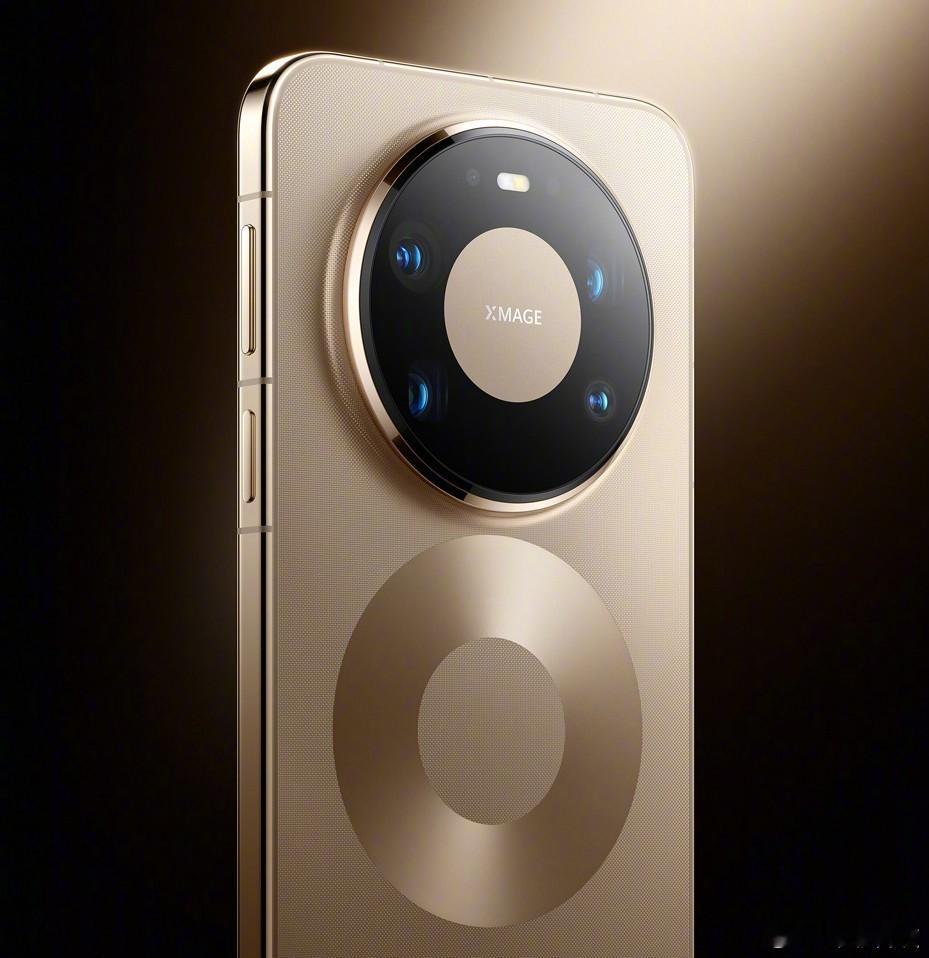 对比前几代，华为Mate80这次的新设计外观，讲真你们觉得怎么样？图2是华为Ma