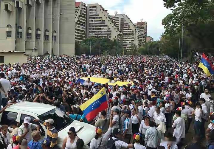 委内瑞拉“反美大游行”意义何在？2026年4月19日—5月1日：委内瑞拉"全国大