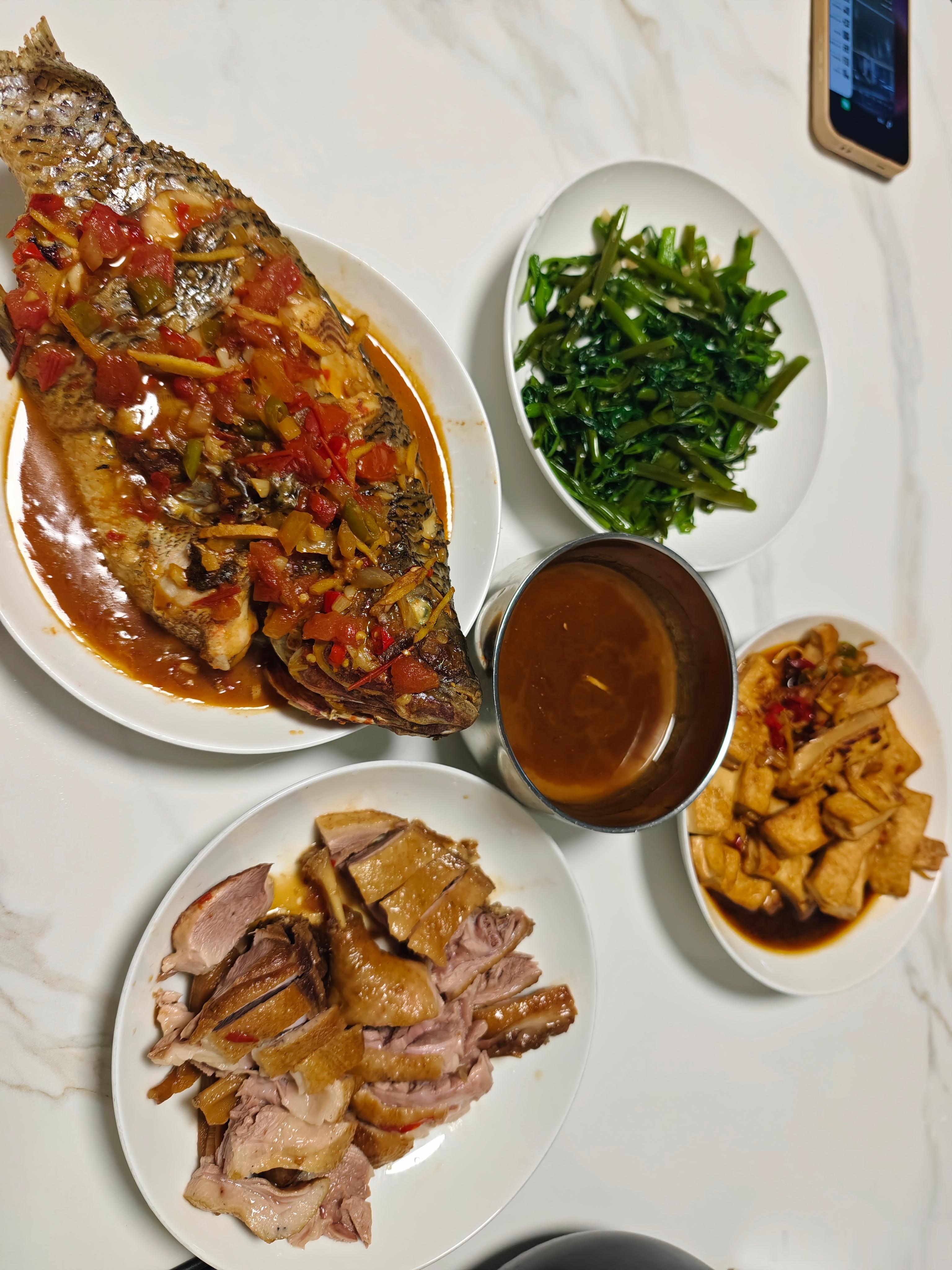 简简单单又是一餐。 