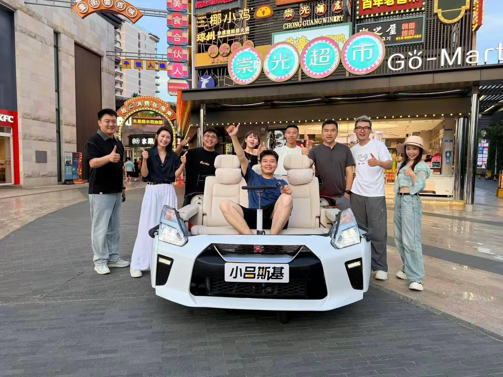 车评人小吕秋晨官宣婚约祝福！恭喜！早生贵子！已经早早的把带娃的玩具都做好了 可以
