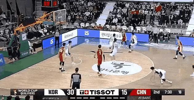 胡明轩恐韩症——2019年友谊赛4投0中，得0分；2022年亚运会杯小组赛4投0