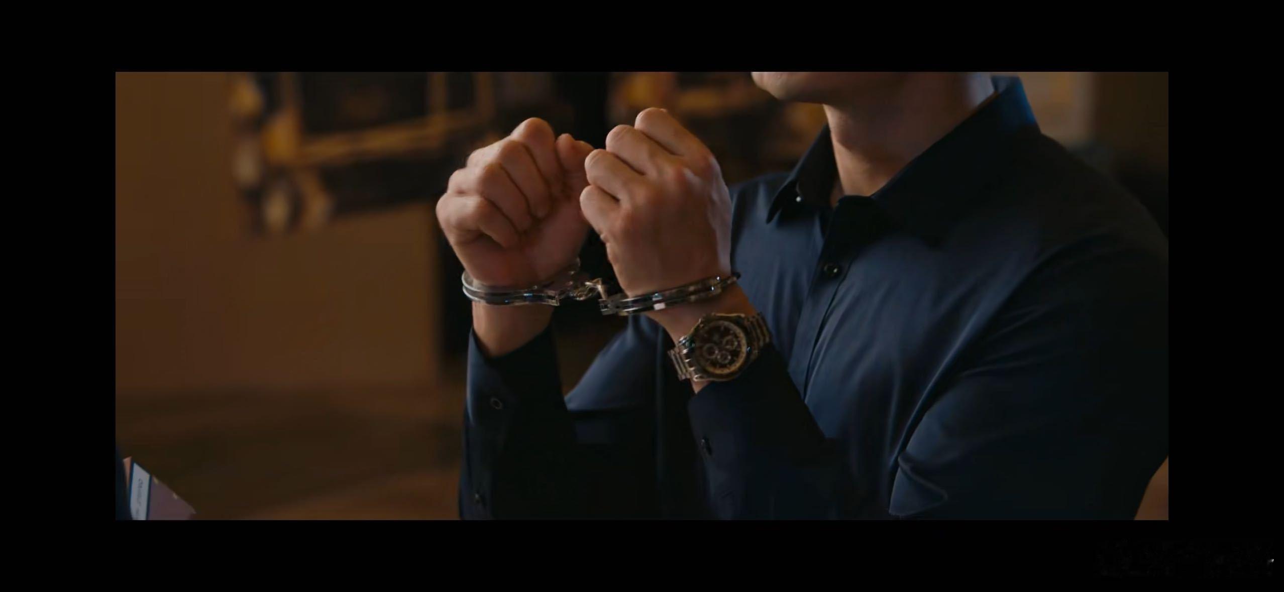 金瀚镜头掌控力太权威了 繁华落尽一片天，谁见图总不递烟！金瀚演的图嘉盛简直是全场