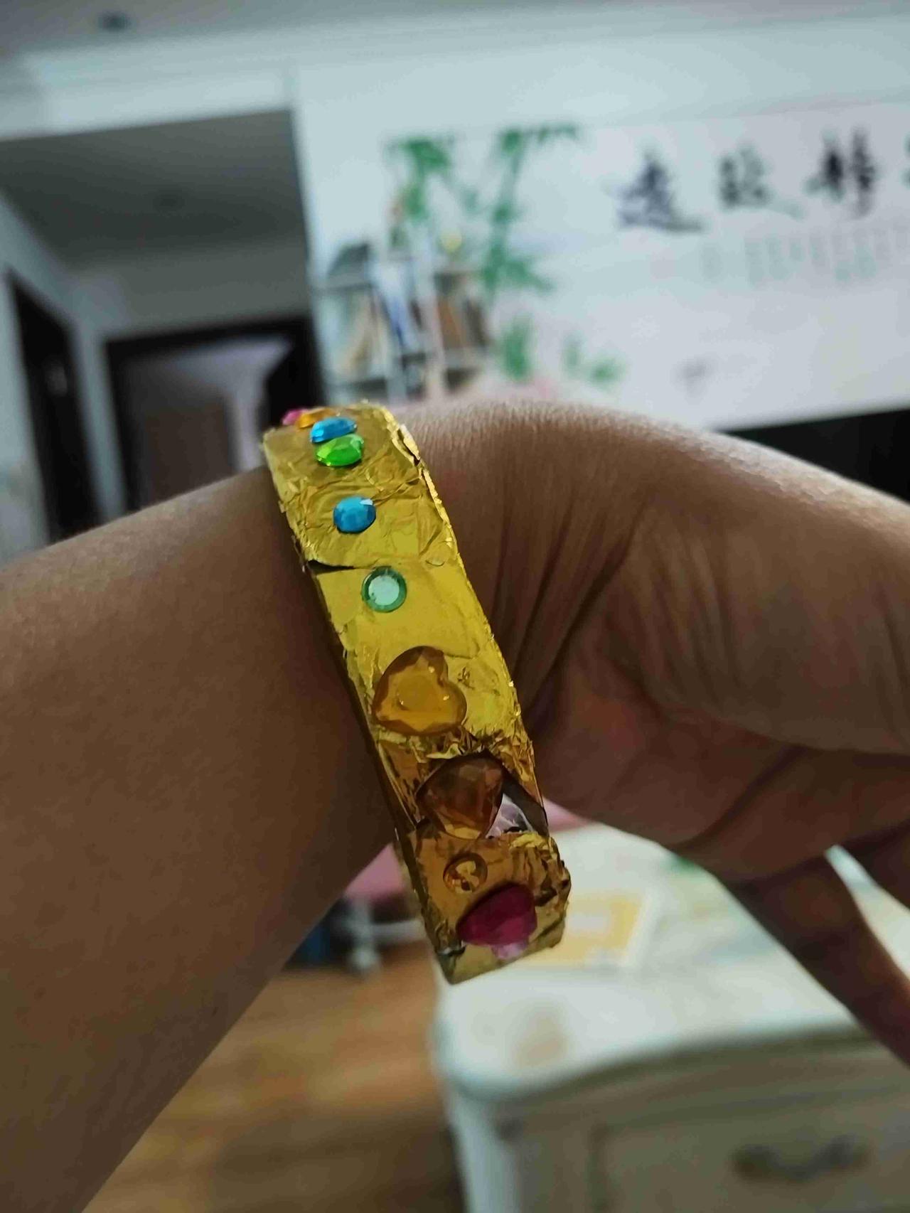 我的今日状态：😁轻松愉快
我这里的天气：☀️晴天
喜提母亲节礼物，限量款“镶钻