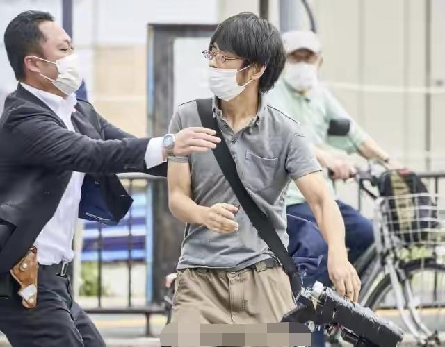 安倍晋三遇刺案将在明年1月21日宣判，将会有12名证人出席，包括山上彻也的母亲。