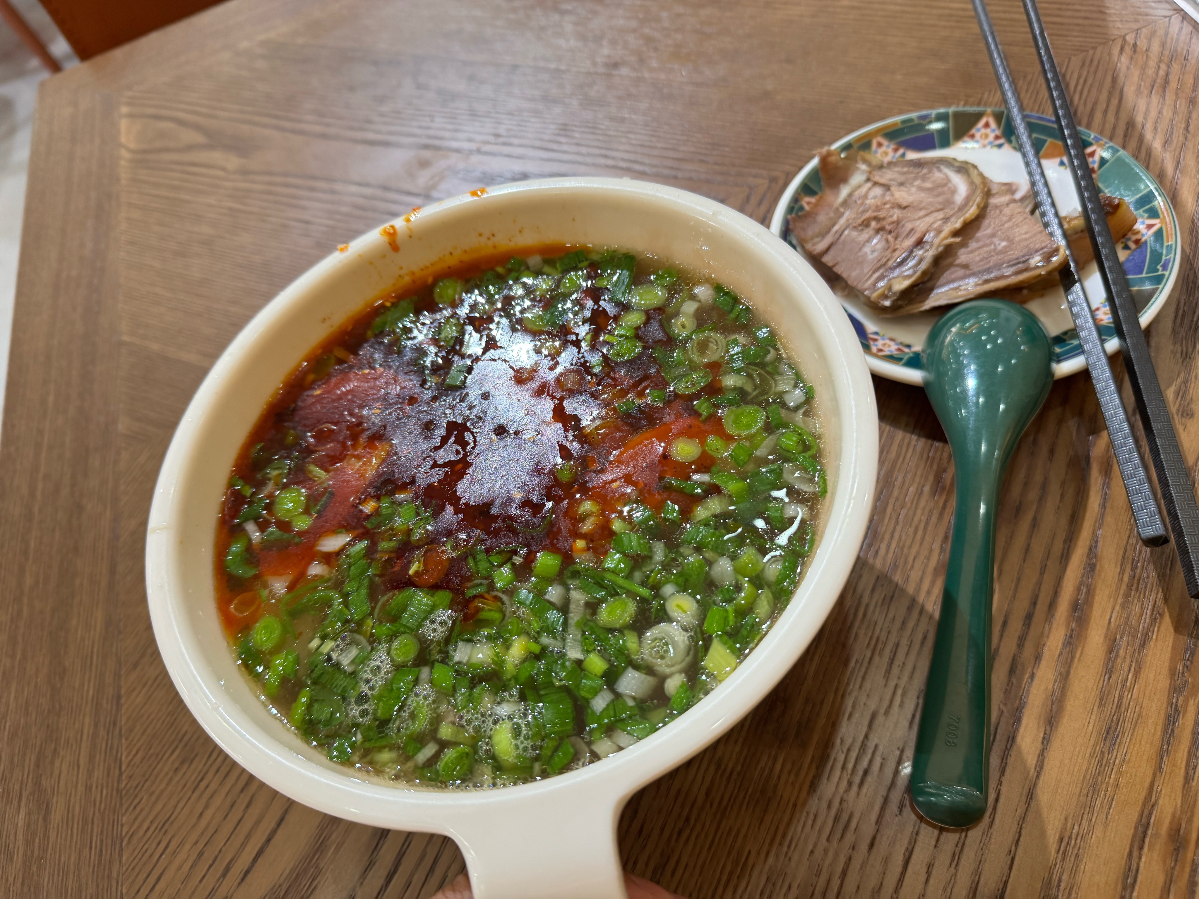 忙得起飞这个点才吃饭 