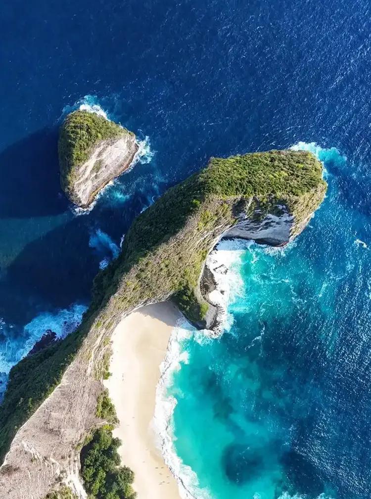 在这个中东地区局势紧张，世界能源危机严重的时候，印度尼西亚海域传来捷报，4月20