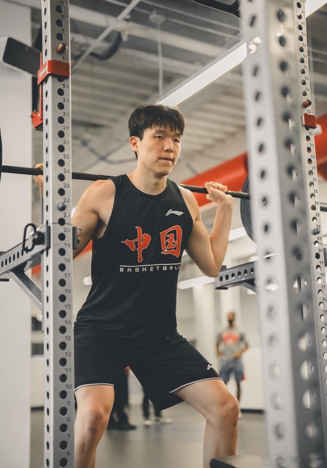 🏀重磅官宣！NBA波特兰开拓者队内线新星杨瀚森正式确认，将代表中国男篮出战7月