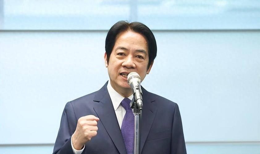 赖清德算盘打了水漂，台湾上千万民众统一阵线，坚信特朗普绝对靠不住
 
近日，台“