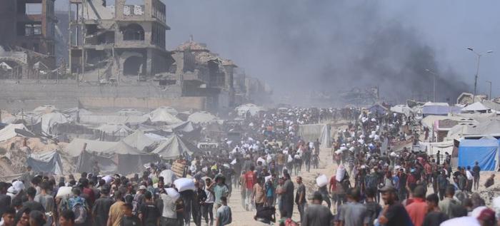 [发怒]黎巴嫩政府宣布：其境内流离失所人数超过100万。
[发怒]加沙更惨，19