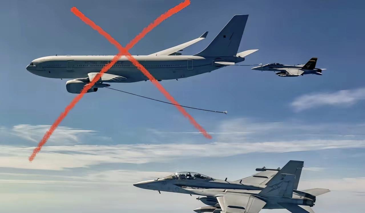 突发重磅！美军一架KC-135空中加油机在战区坠毁，另一架紧急迫降。

在3月1