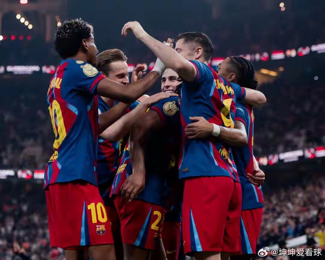 凌晨4点 领头羊对决！巴萨冲11连胜+晋级8强 飞翼回归首秀聚焦西甲与西乙领头羊