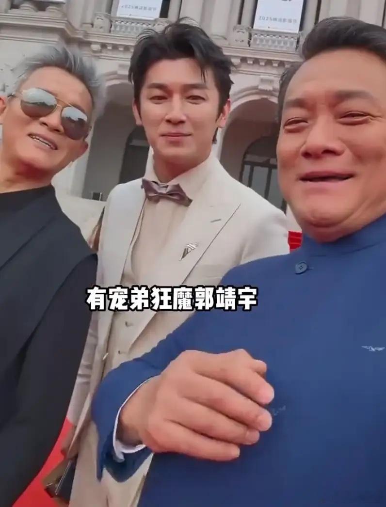 《唐诡》证明了只要认真做剧家庭作坊也能爆！《唐诡》系列监制郭靖宇和主演杨志刚是同