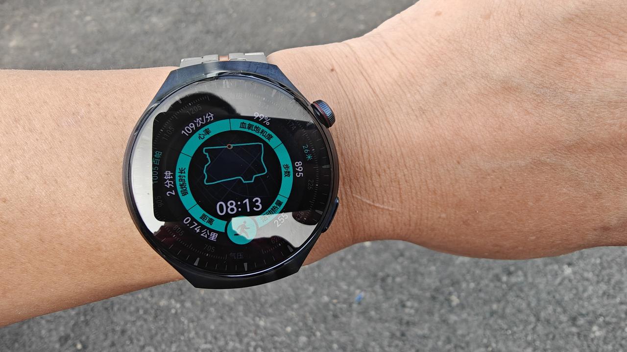 早上4:30出发，8:13到达深州服务区，打算休息30分钟，避免疲劳驾驶 连续4