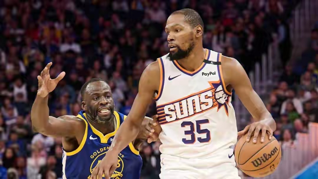 进攻重要还是防守重要？杜兰特&追梦格林又打起了口水仗！追梦反驳杜兰特“进攻才能赢