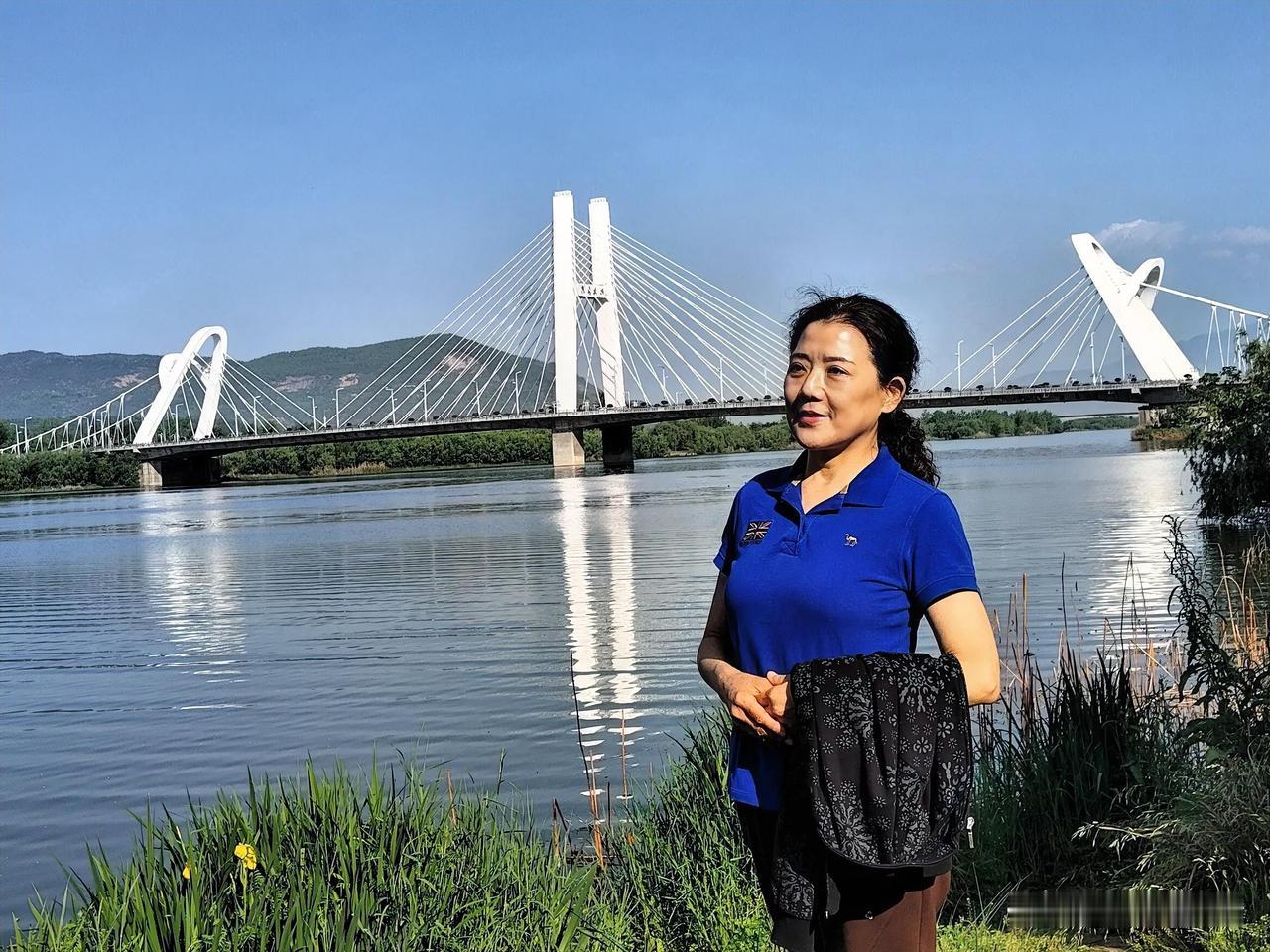 夏暑夏炙夏荷盛。