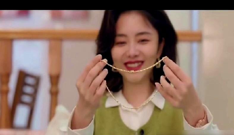 央八新剧《我的山与海》太狠了，刘威演的爹，谁看了不心疼！

就因为重男轻女，他把