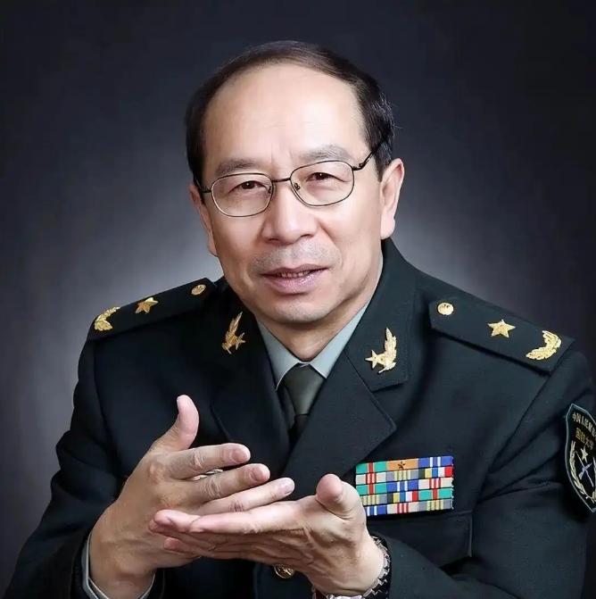 有美国记者当面质问：“要是把中国那2000亿的三峡大坝炸了，你们中国会怎么应对？