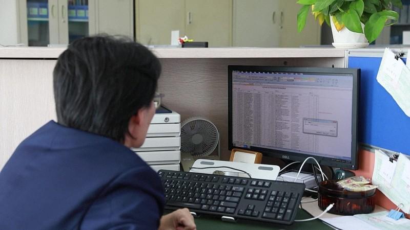 应保尽保，大数据找那些没有参加社保的人。这些没交社保的人都是咋想的？这么好的政策