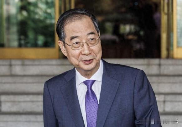 时隔3个多月，韩德洙刑期减了8年！
韩国前总理韩德洙涉嫌“从事内乱重要任务”案今