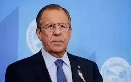 俄罗斯敢作敢当，摊牌了！俄罗斯外长拉夫罗夫公开向外界宣称，俄罗斯已经向伊朗提供了