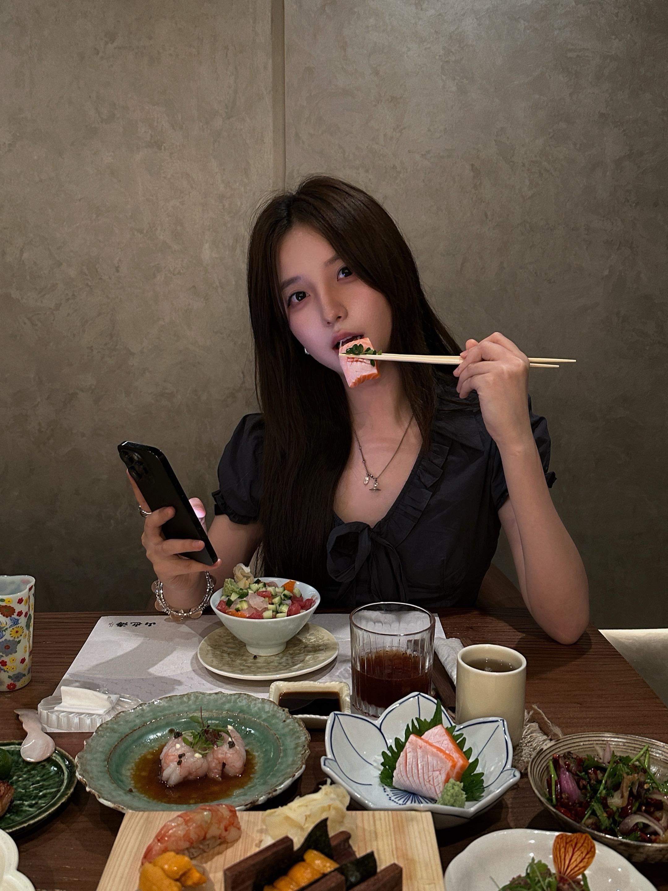 你说讨厌我 是想我了 还是怪我了。