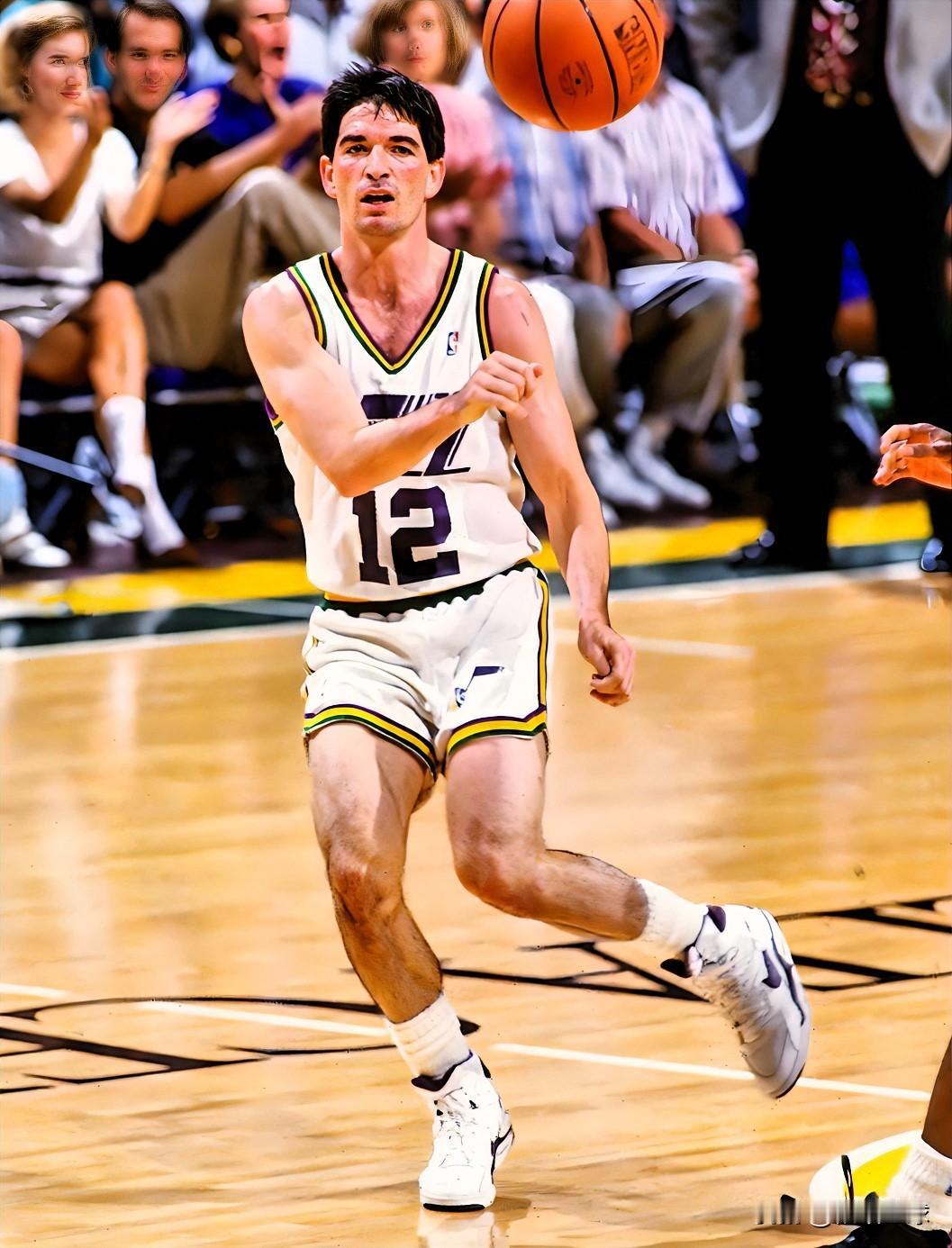 爵士名宿斯托克顿口出狂言！

NBA历史助攻王斯托克顿在一档节目中表达了对詹姆斯