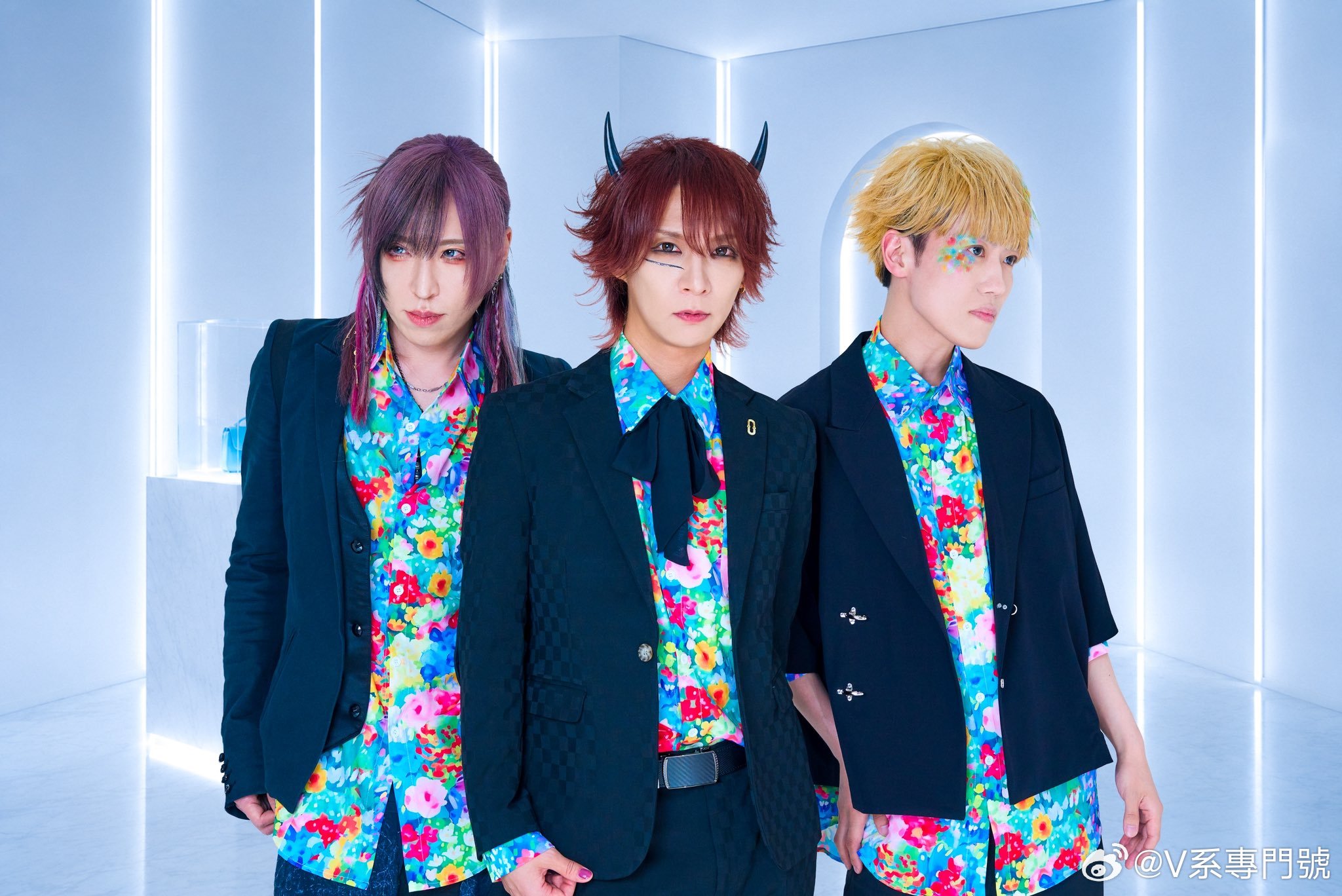 ⭐NEW LOOK⭐ カメレオNEWビジュアル公開！ 