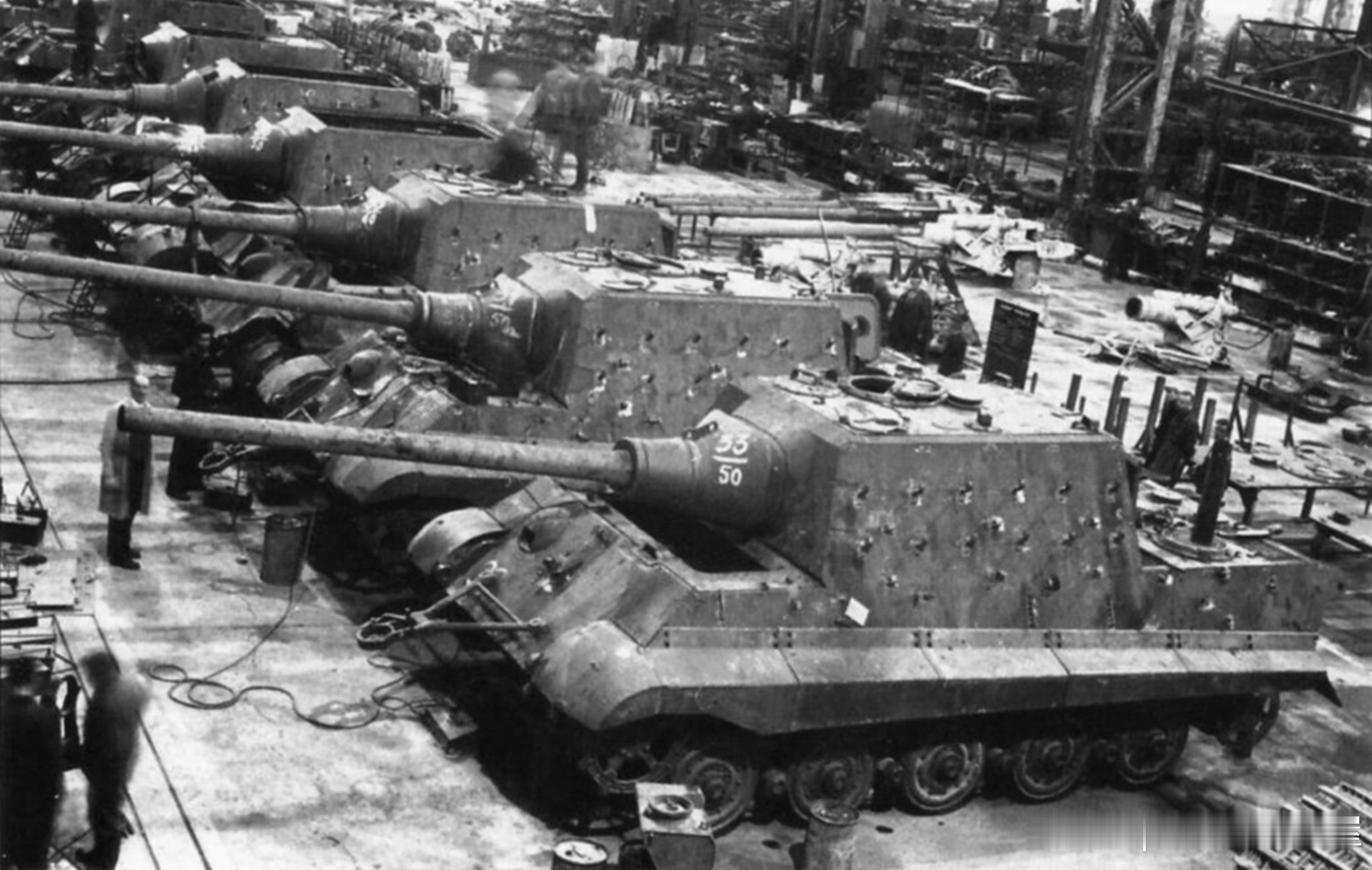 二战德国在Nibelungenwerke工厂组装的Sd.Kfz.186 Panz